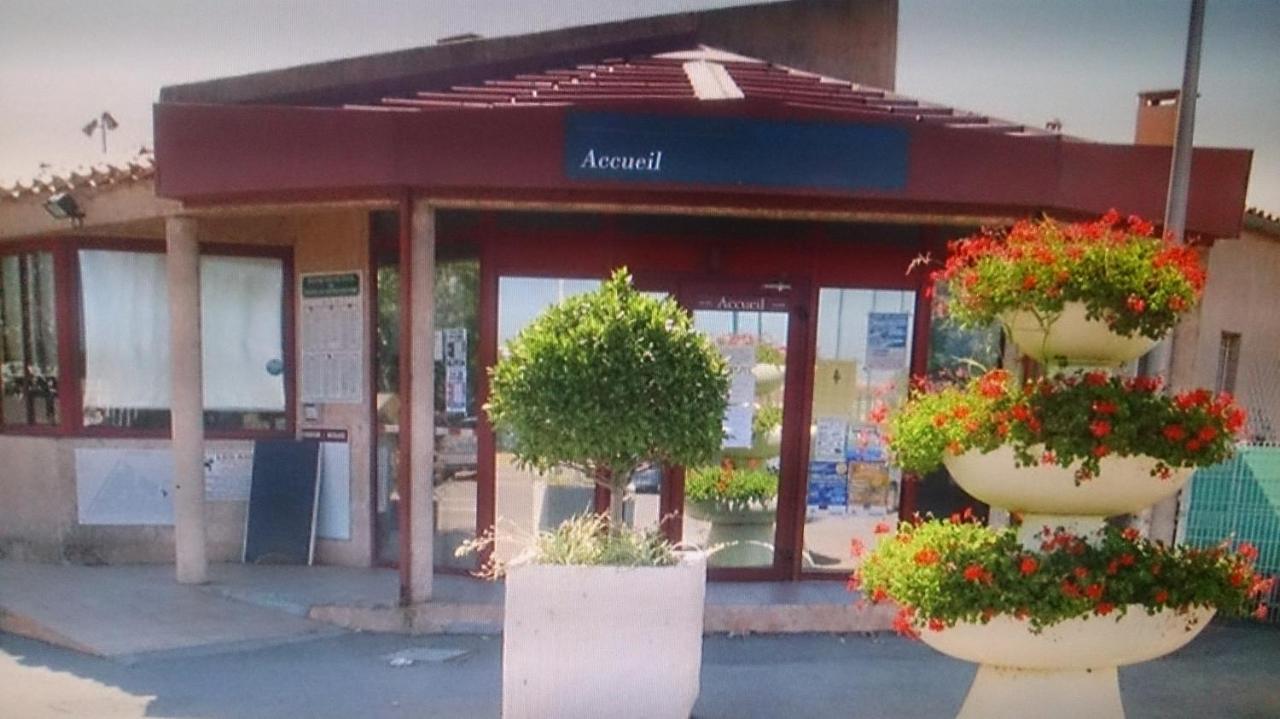 Mobilhome Agreable Sans Draps Ni Serviettes Port-la-Nouvelle Exterior foto